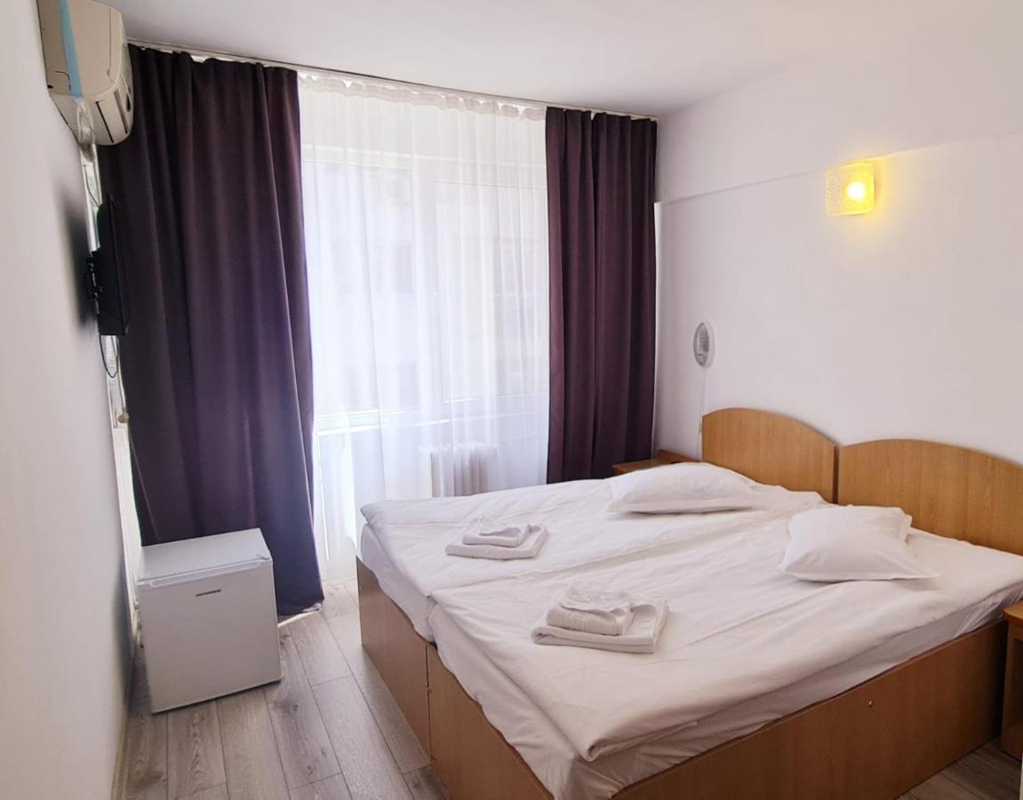 Hotel Victoria Iasi Exterior photo