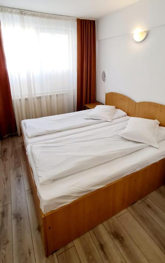 Hotel Victoria Iasi Exterior photo